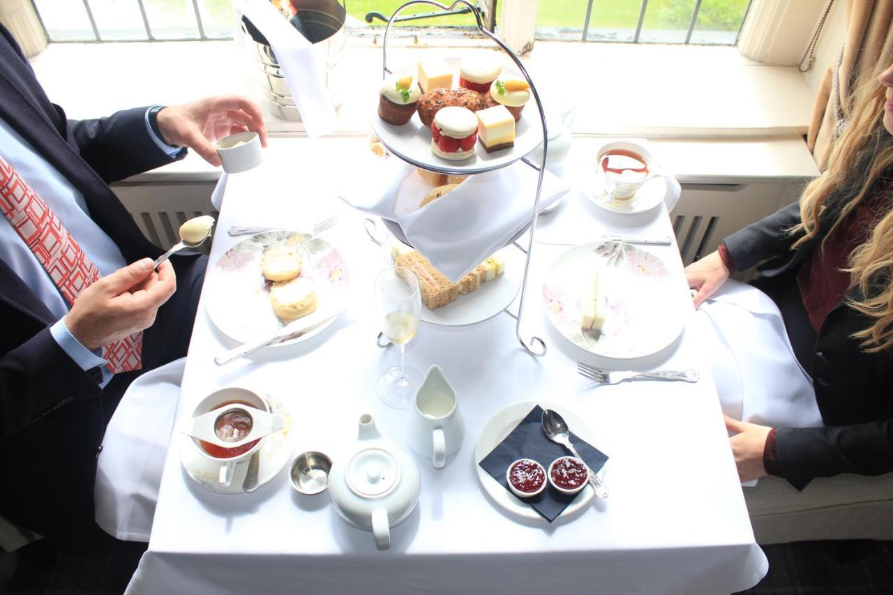 The Manor Elstree Hotel Kültér fotó
