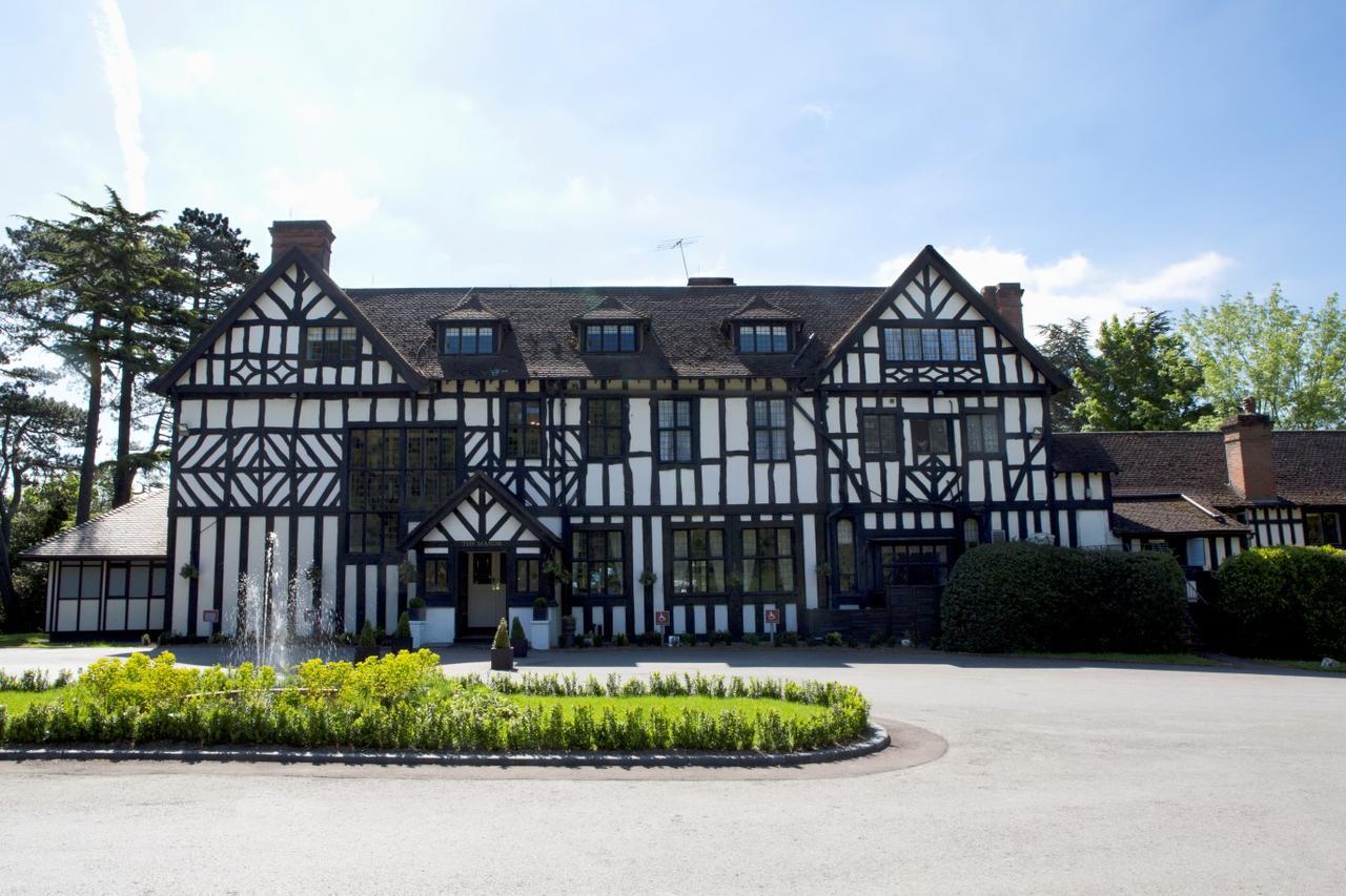 The Manor Elstree Hotel Kültér fotó